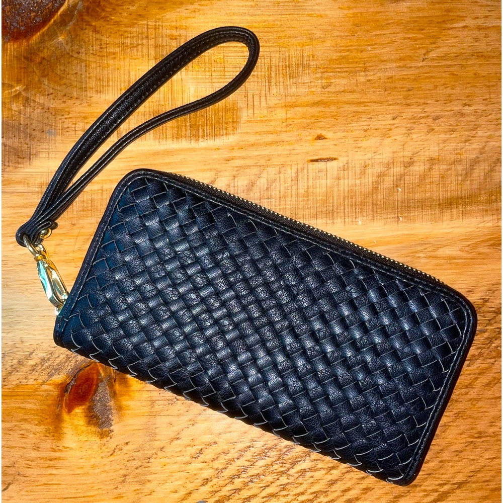 Black Woven Leather Wallet withGold Hardware
